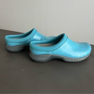 Merrell Maui Blue Patent Mule Clog Sz 7.5
